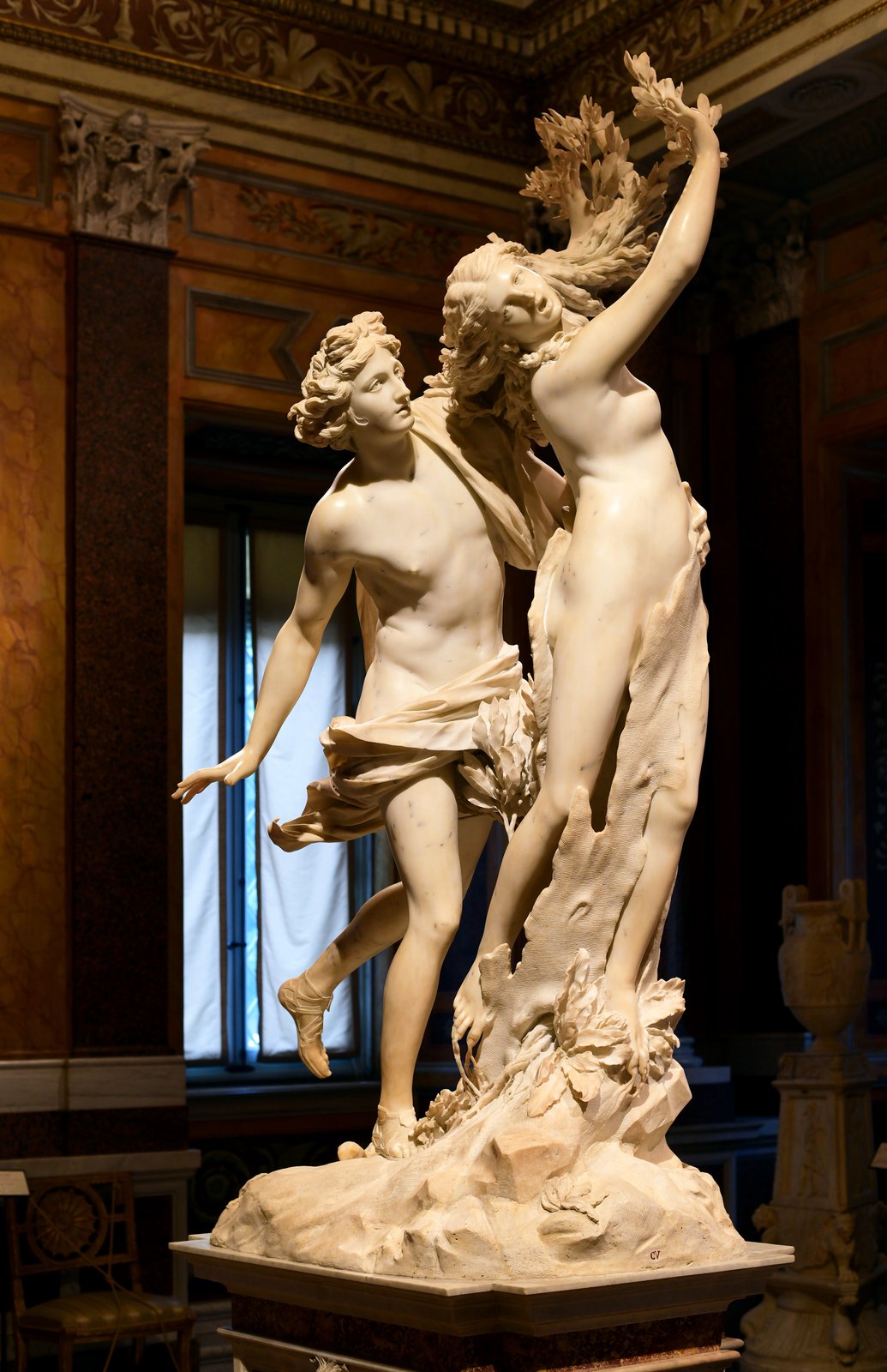 Berninis Apollo und Daphne – Skulptur, Hauptansicht