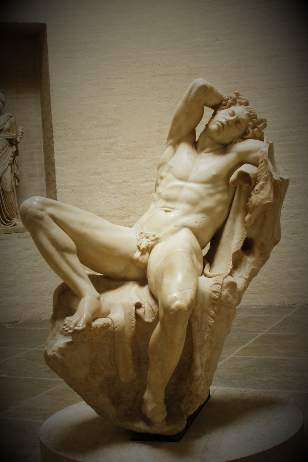 Skulptur, Hauptansicht