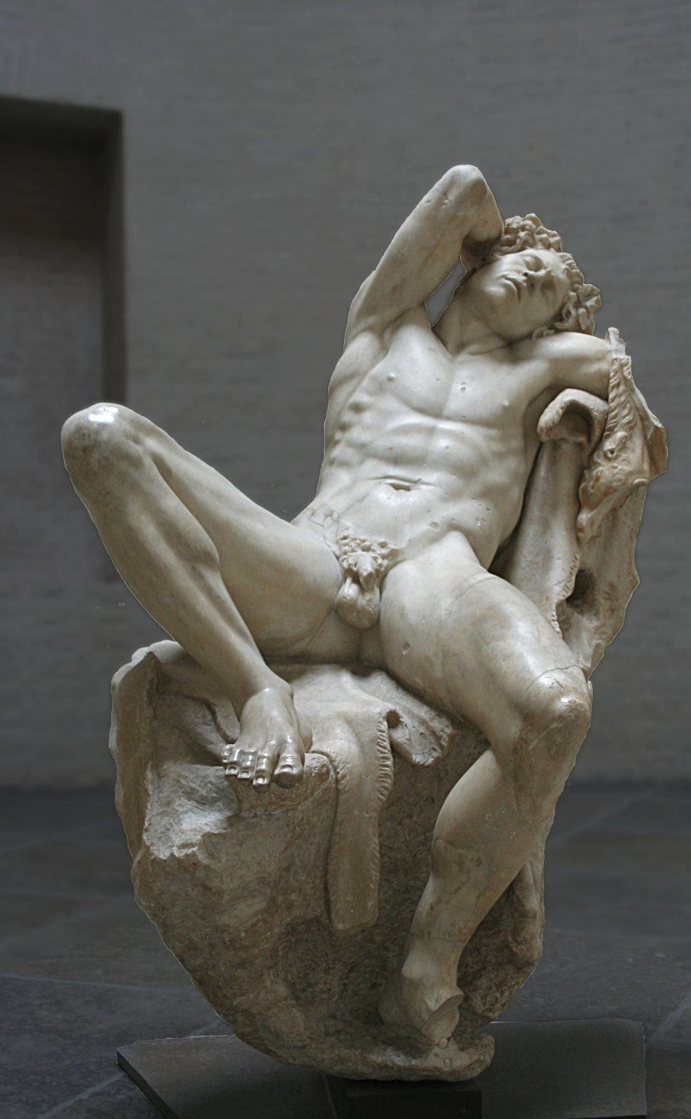 Skulptur, Hauptansicht