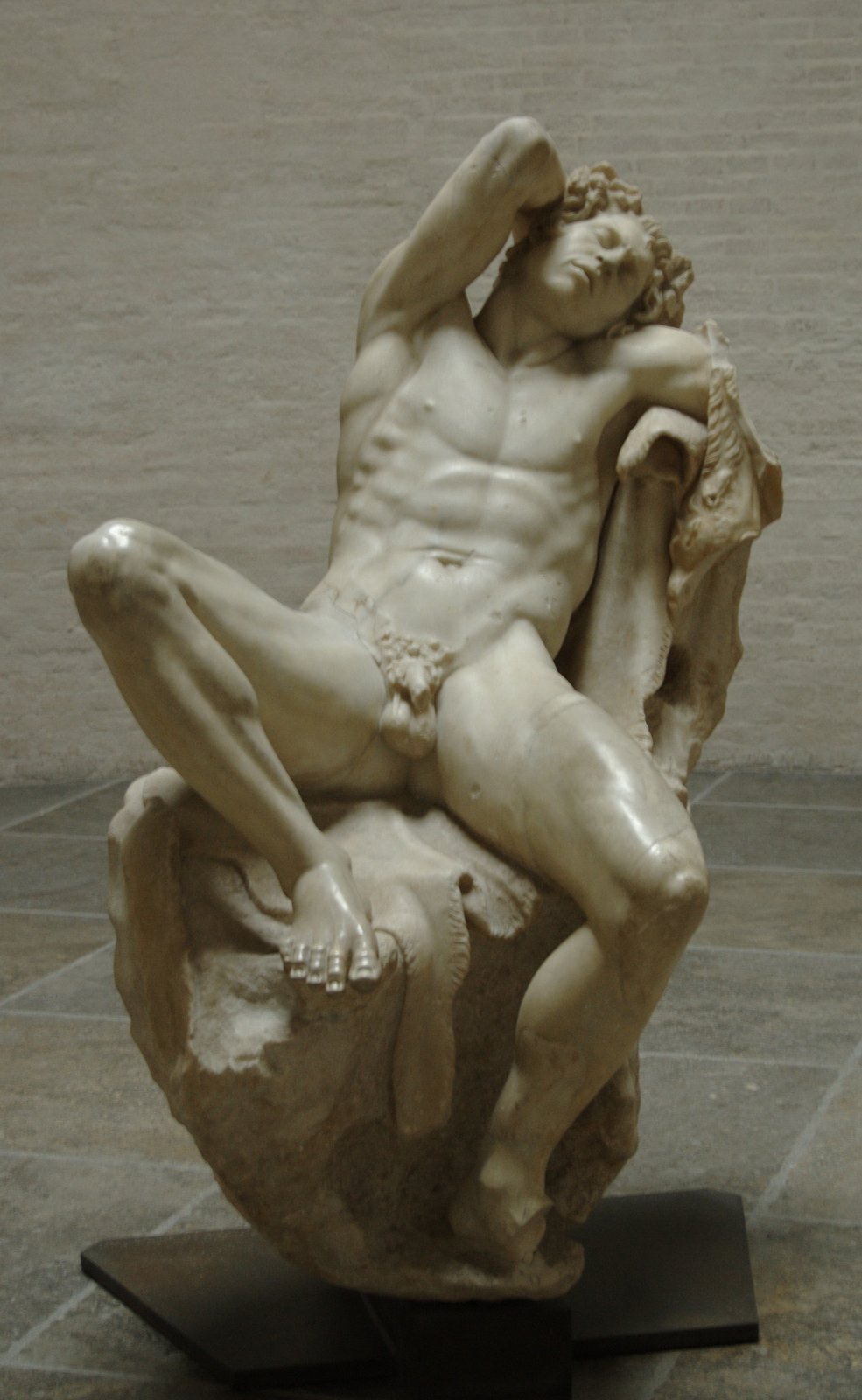 Skulptur, Hauptansicht
