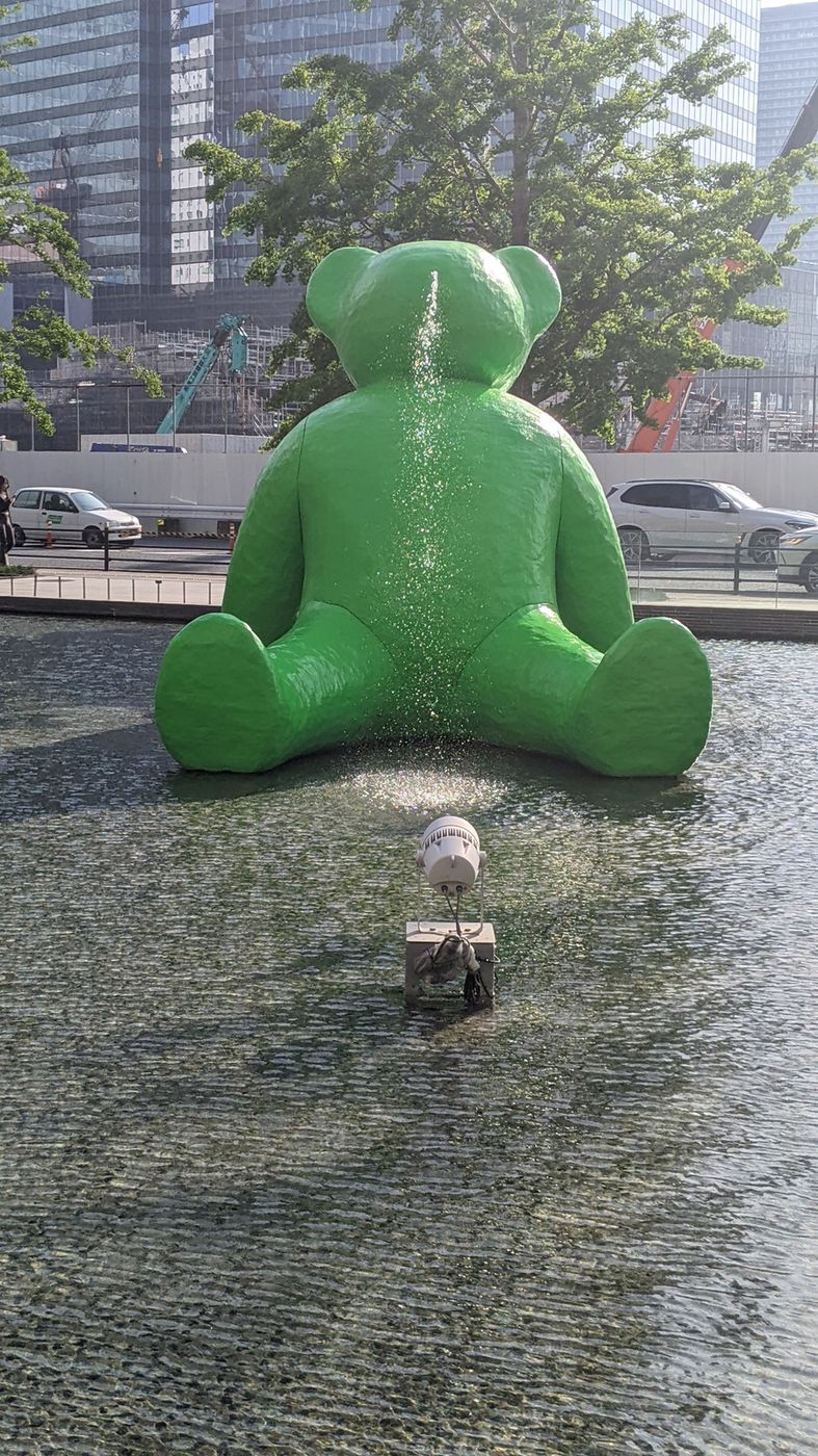 Duchamps Fountain – Skulptur, Hauptansicht